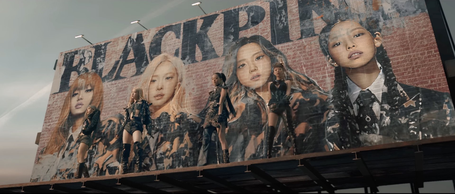 Hinh anh JUMP (BLACKPINK): Một cuộc biểu tình thời trang 2