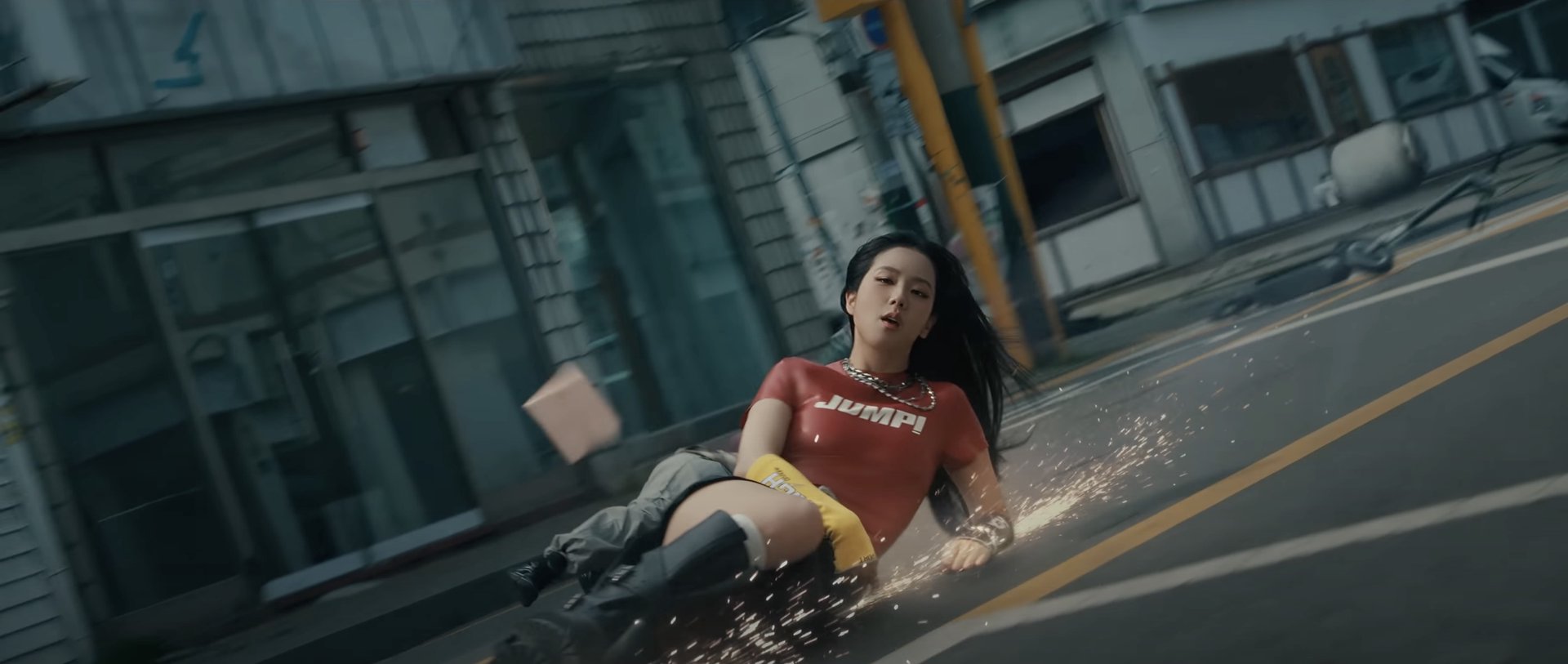 Hinh anh JUMP (BLACKPINK): Một cuộc biểu tình thời trang 9