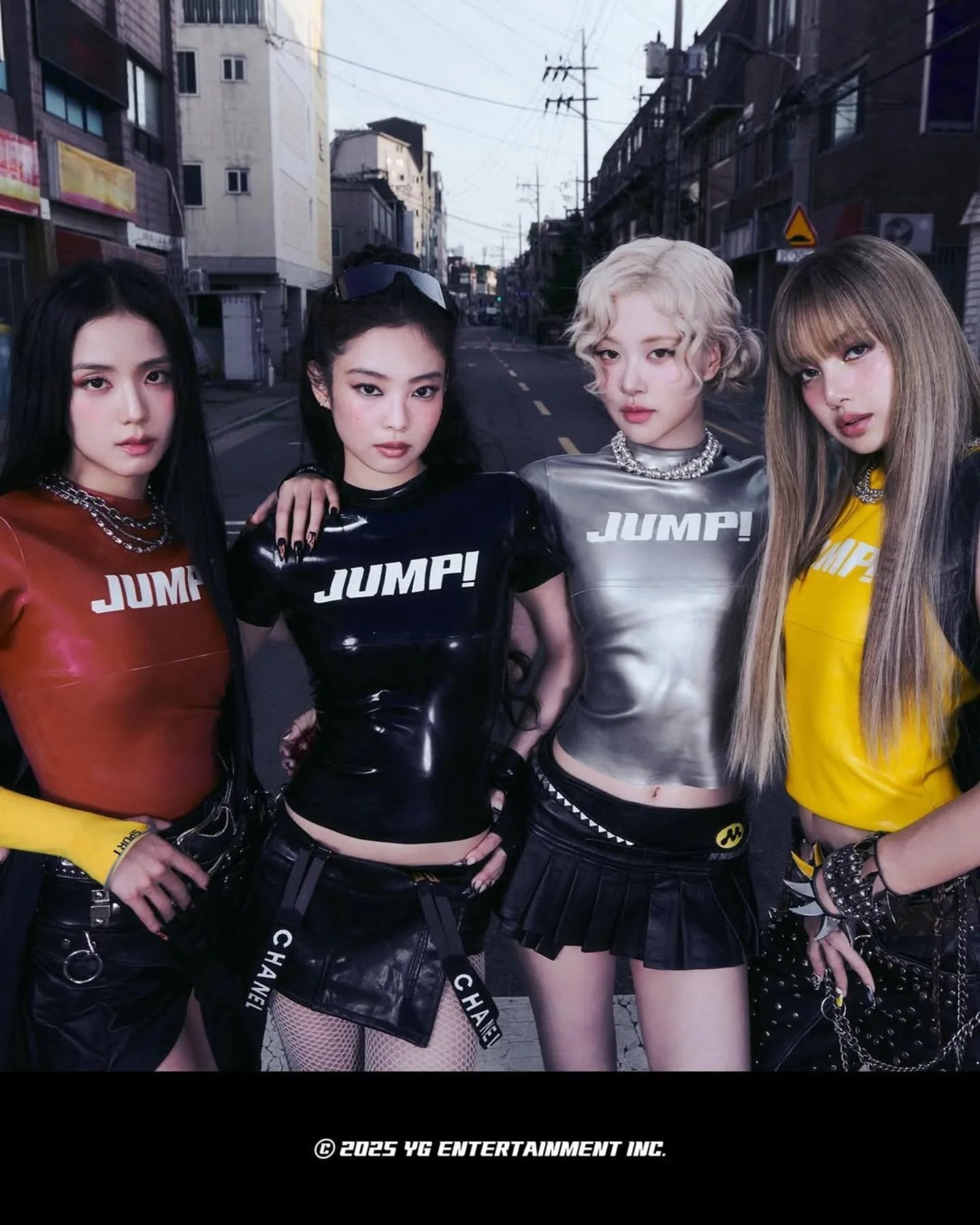 Hinh anh JUMP (BLACKPINK): Một cuộc biểu tình thời trang 1