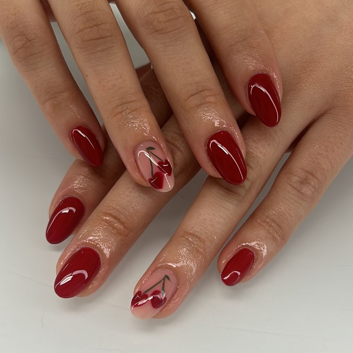 Hinh anh Gợi ý các kiểu nails Cherry-Coded cho bạn F5 phong cách 3