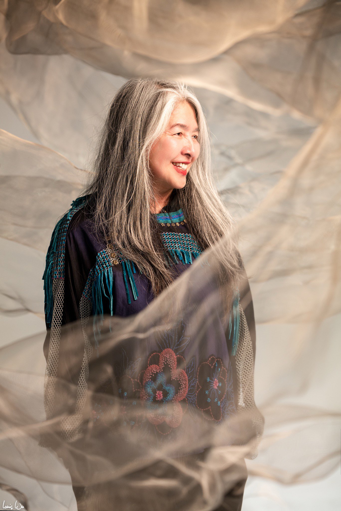 Hinh anh Một vài phân tích về trang phục trong phim Mưa đỏ và Địa đạo 1