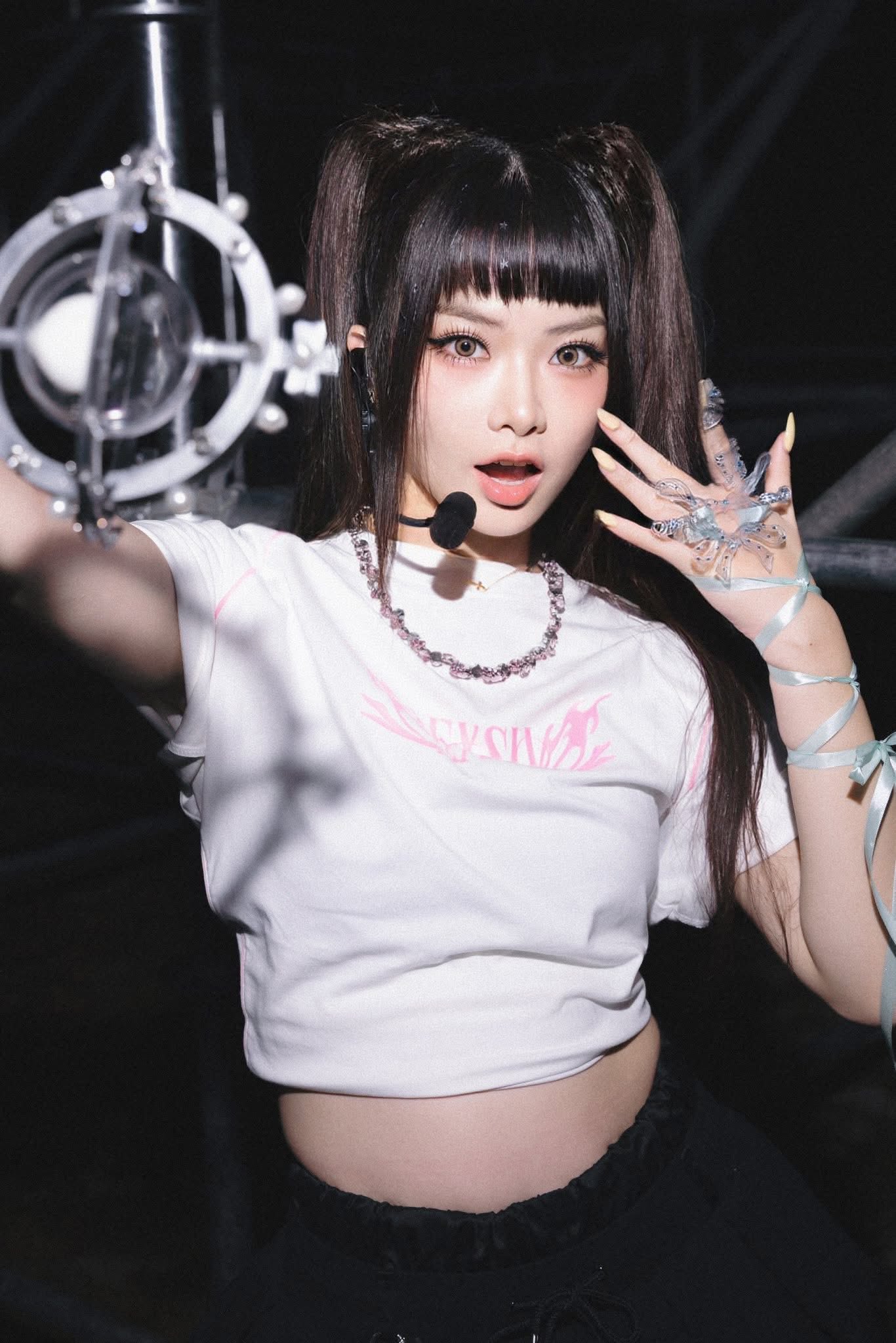 Hinh anh 4 phong cách nails “chiếm sóng” tại Em Xinh Say Hi 15