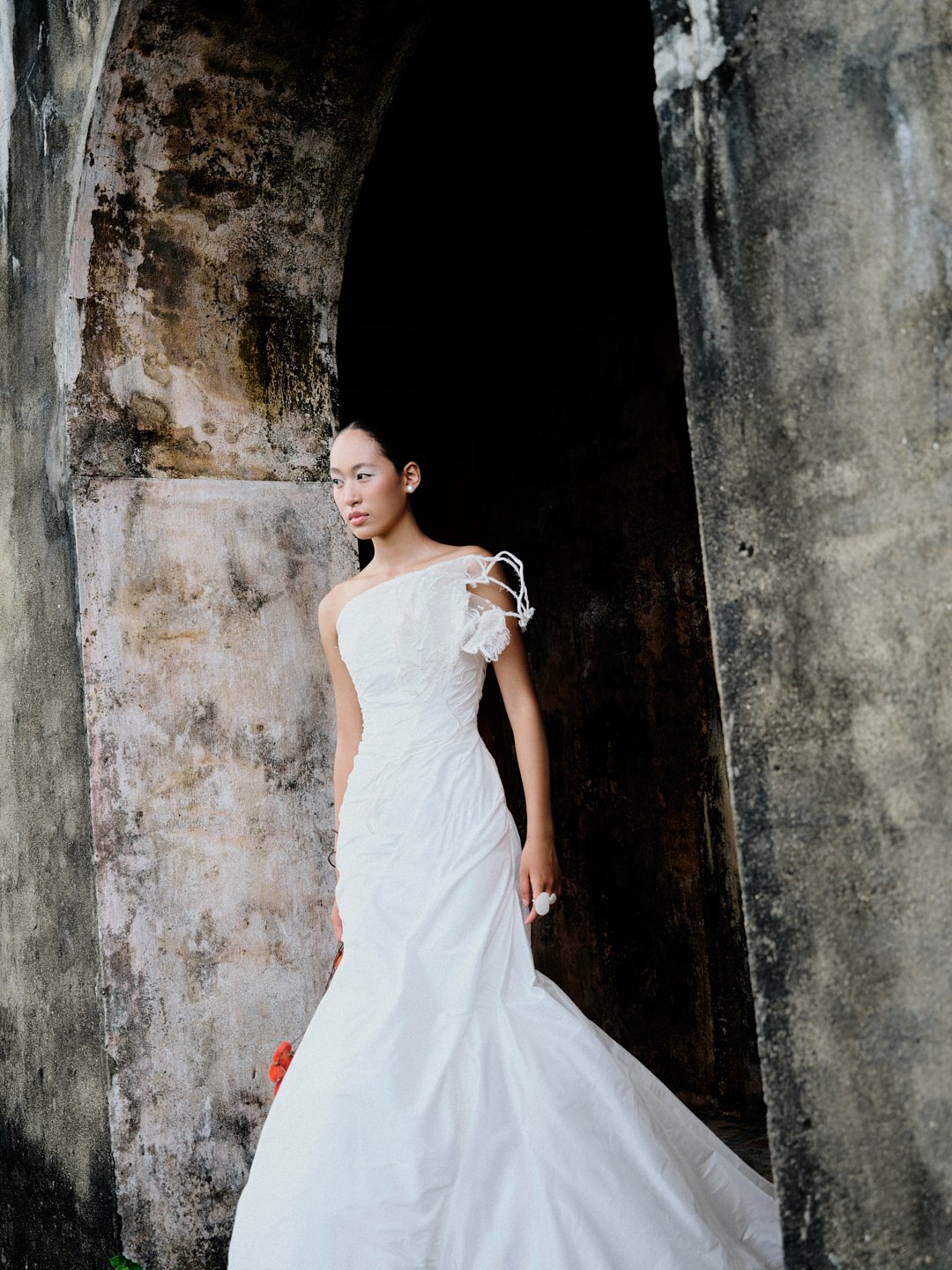 Hinh anh Lecia HER-ITAGE’25 Collection: Váy cưới trở thành báu vật của ký ức và văn hóa 16