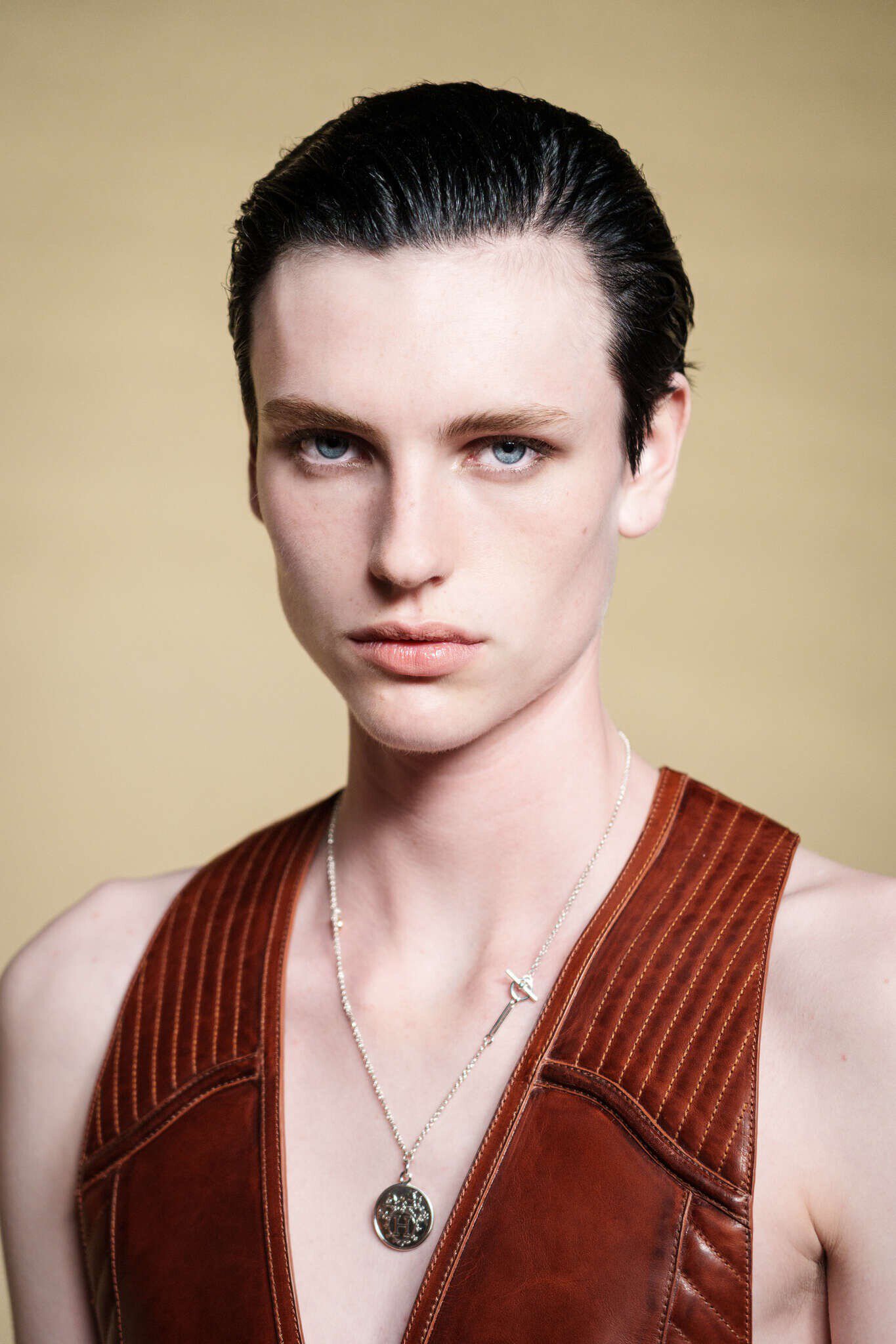 Hinh anh Hermès SS26: Khi di sản cũng biết cách gợi cảm hơn 10