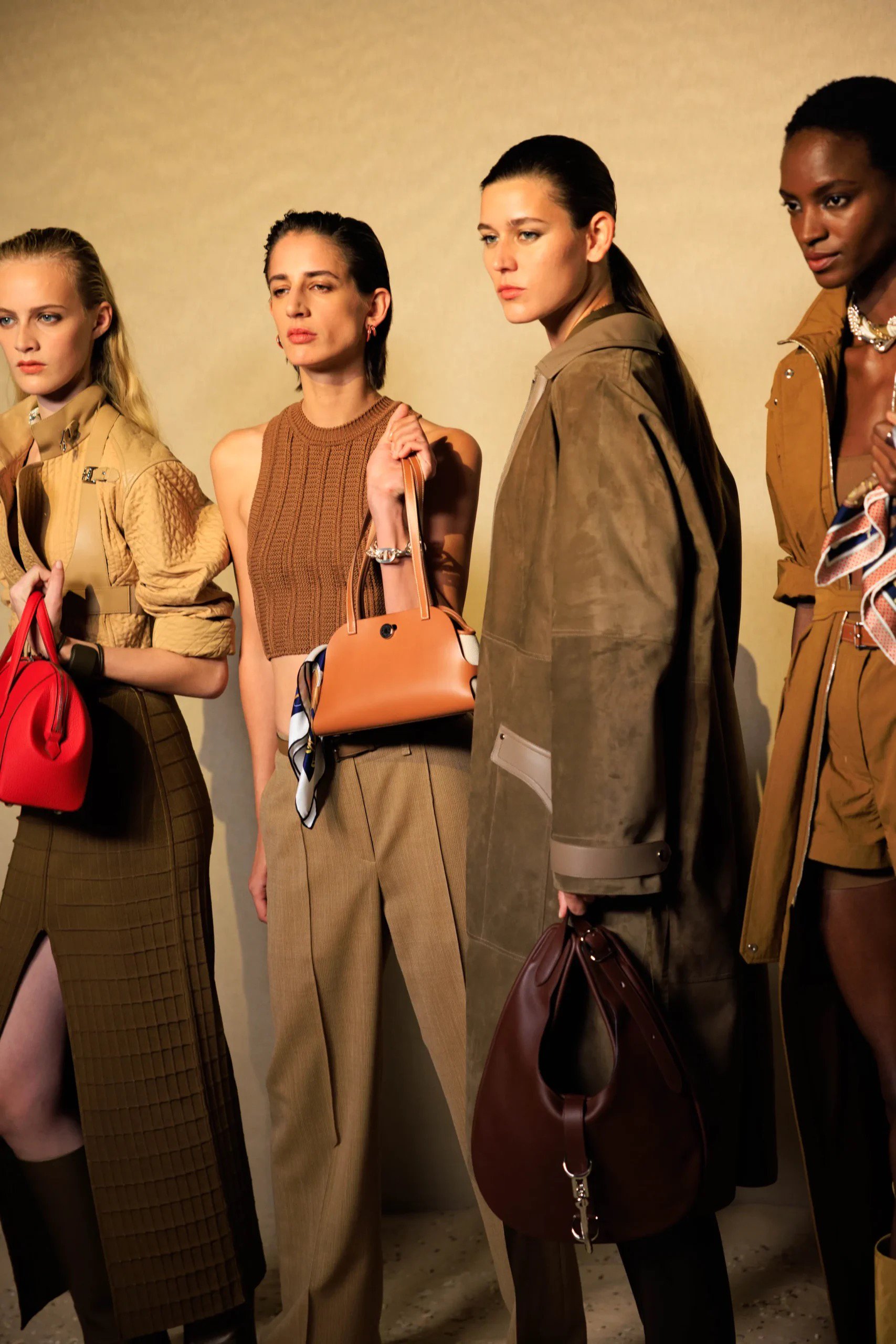 Hinh anh Đọc thêm: 28