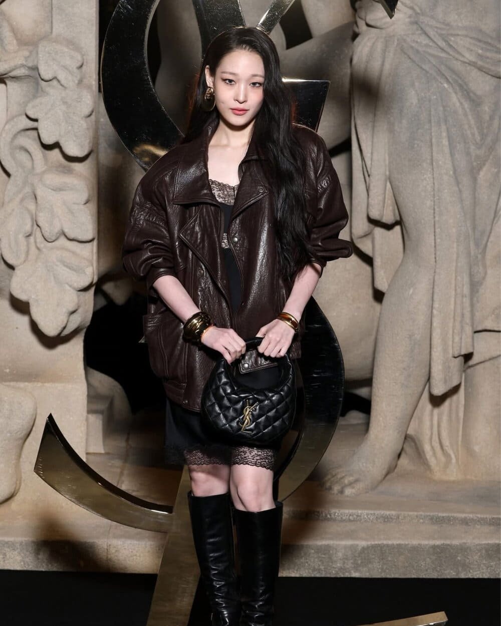 Hinh anh 4 xu hướng từ Paris Fashion Week SS26: Các ông lớn đang cố “bắt thóp” GenZ 4