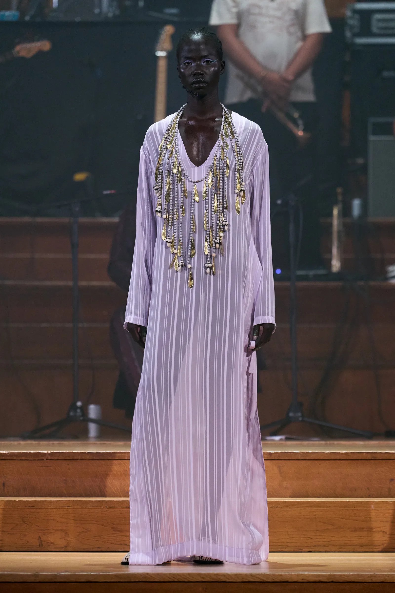 Hinh anh Chuỗi hạt trở lại 3