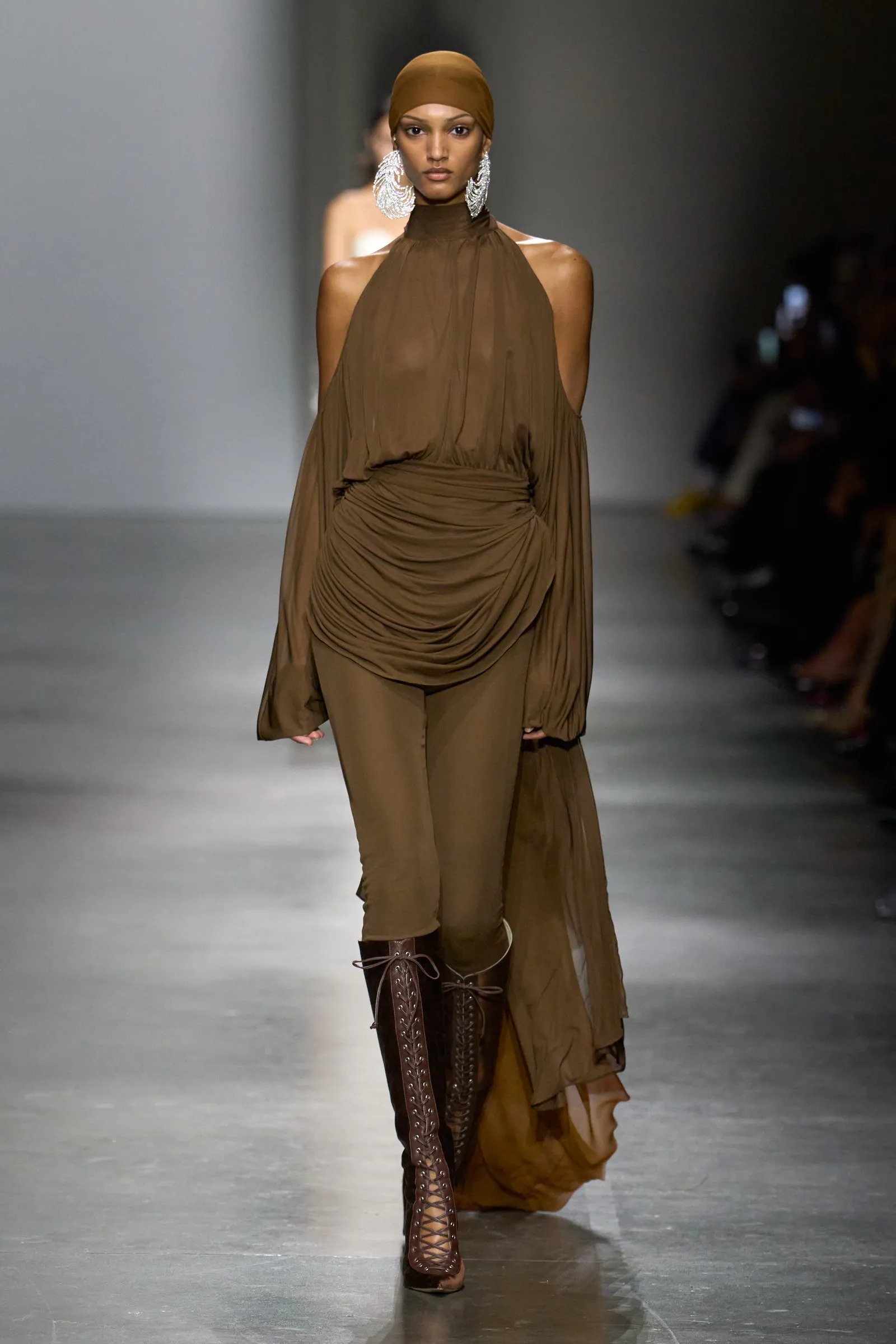 Hinh anh Khuyên tai pháo hoa 5