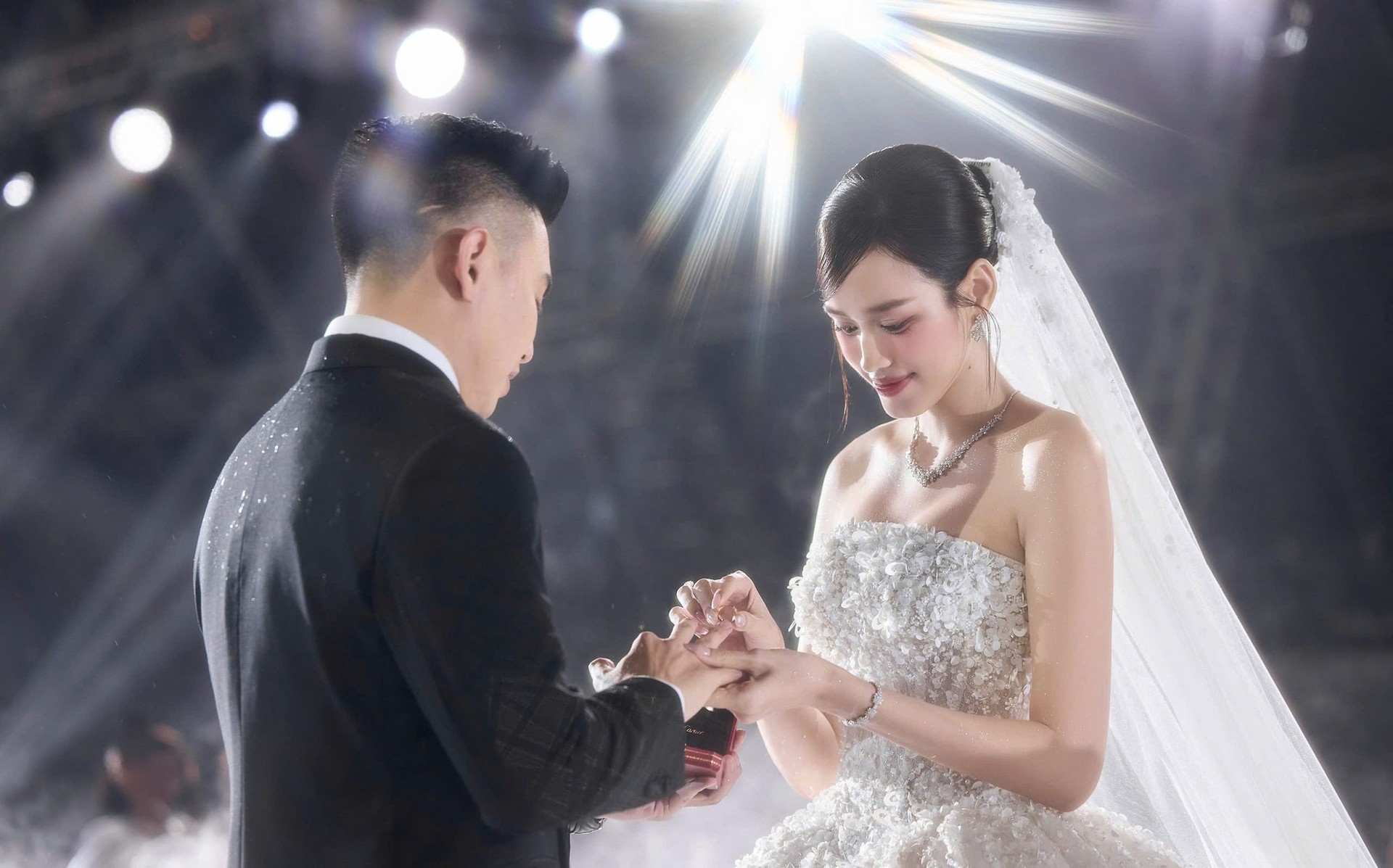 Hinh anh Đọc thêm: 26