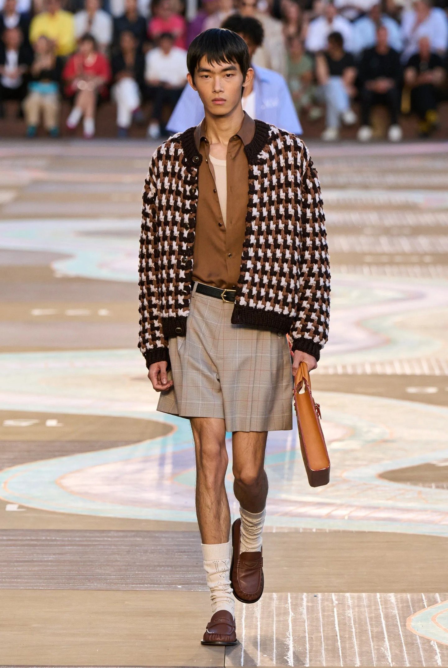 Hinh anh Họa tiết kẻ ô biến hóa 2