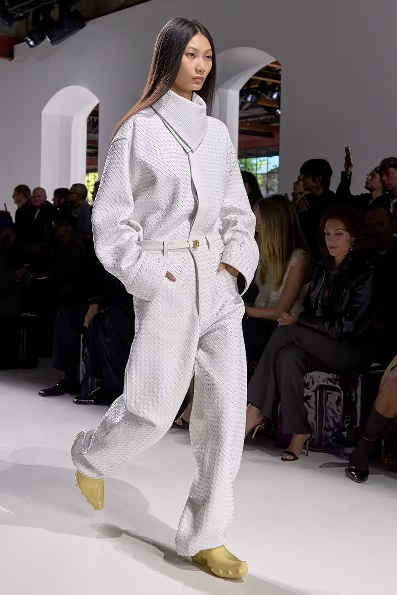 Hinh anh The New Raw - Sự thô mộc của tương lai 2