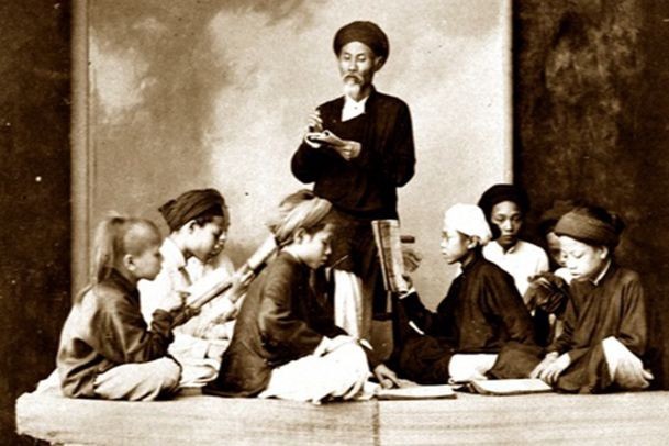 Hinh anh Áo dài thầy đồ: Tà áo mang mùi hương của mực mài và đạo học Việt 20