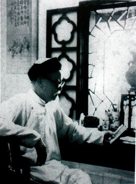 Hinh anh Áo dài thầy đồ: Tà áo mang mùi hương của mực mài và đạo học Việt 9