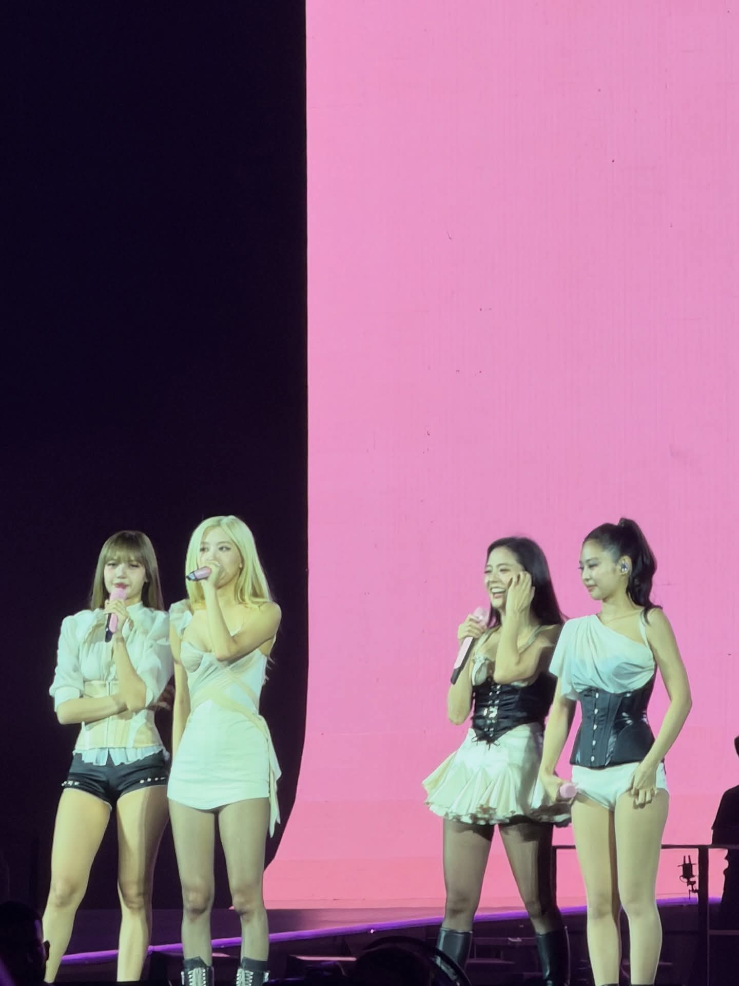 Hinh anh Thương hiệu Việt LSOUL tiếp tục khẳng định dấu ấn trong tour diễn toàn cầu của BLACKPINK 2