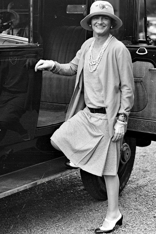 Hai cuộc “Cách Mạng”: Modern City và Modern Women - Siêu đô thị và người phụ nữ hiện đại