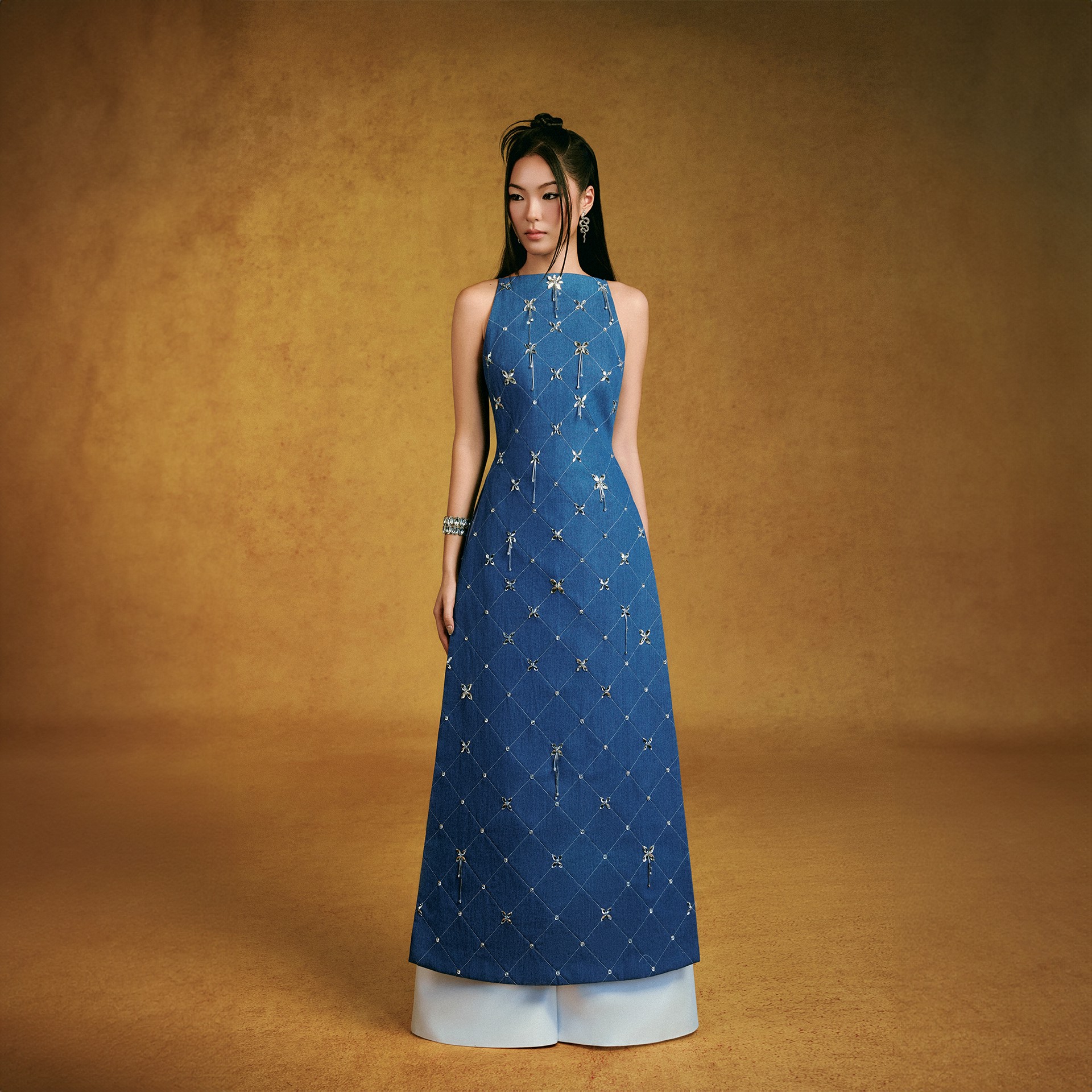 Điểm tin thời trang Việt: bộ sưu tập Tết 2026, Keira