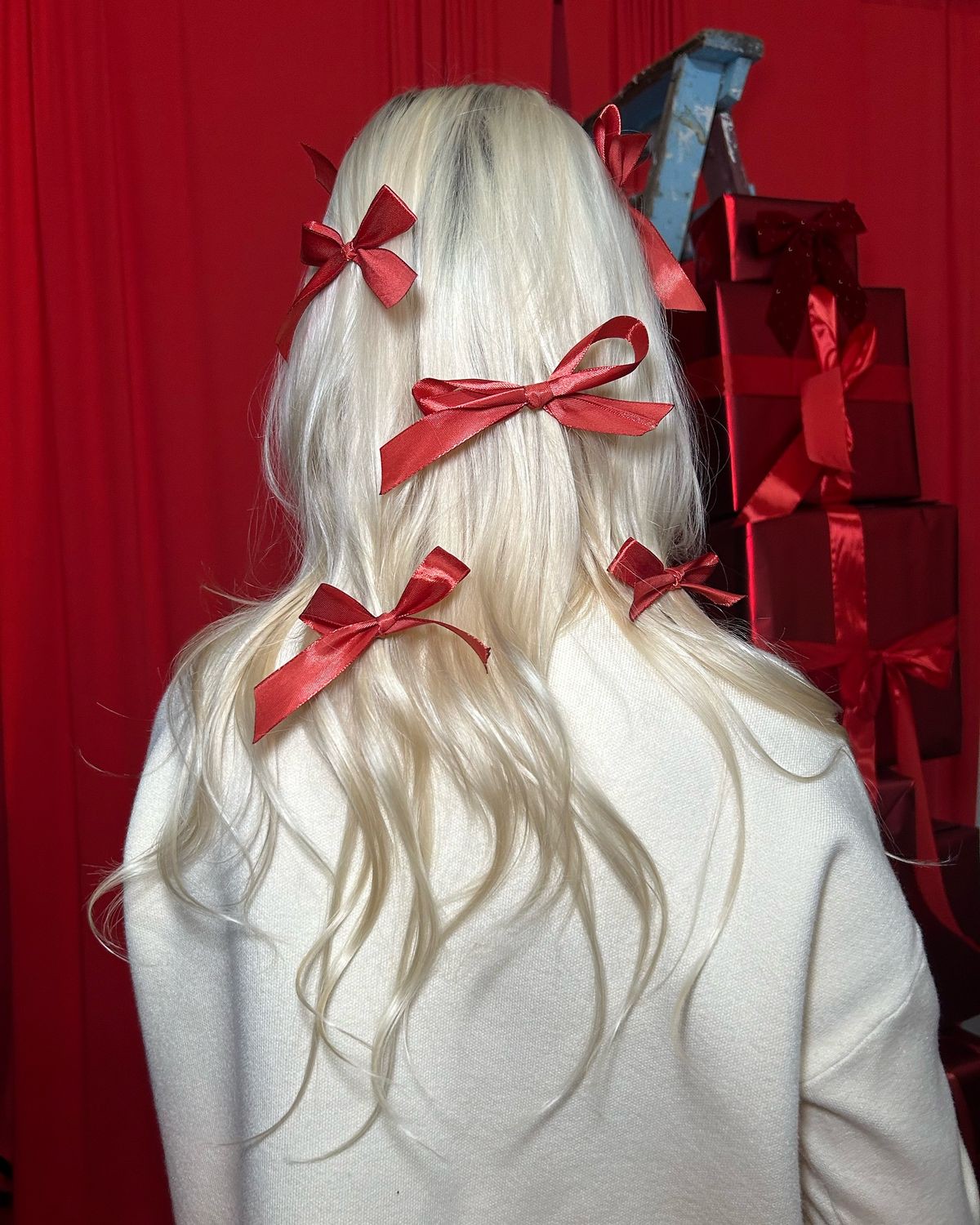 Hinh anh Hiện tượng Bowcore bùng nổ trước Giáng Sinh 2