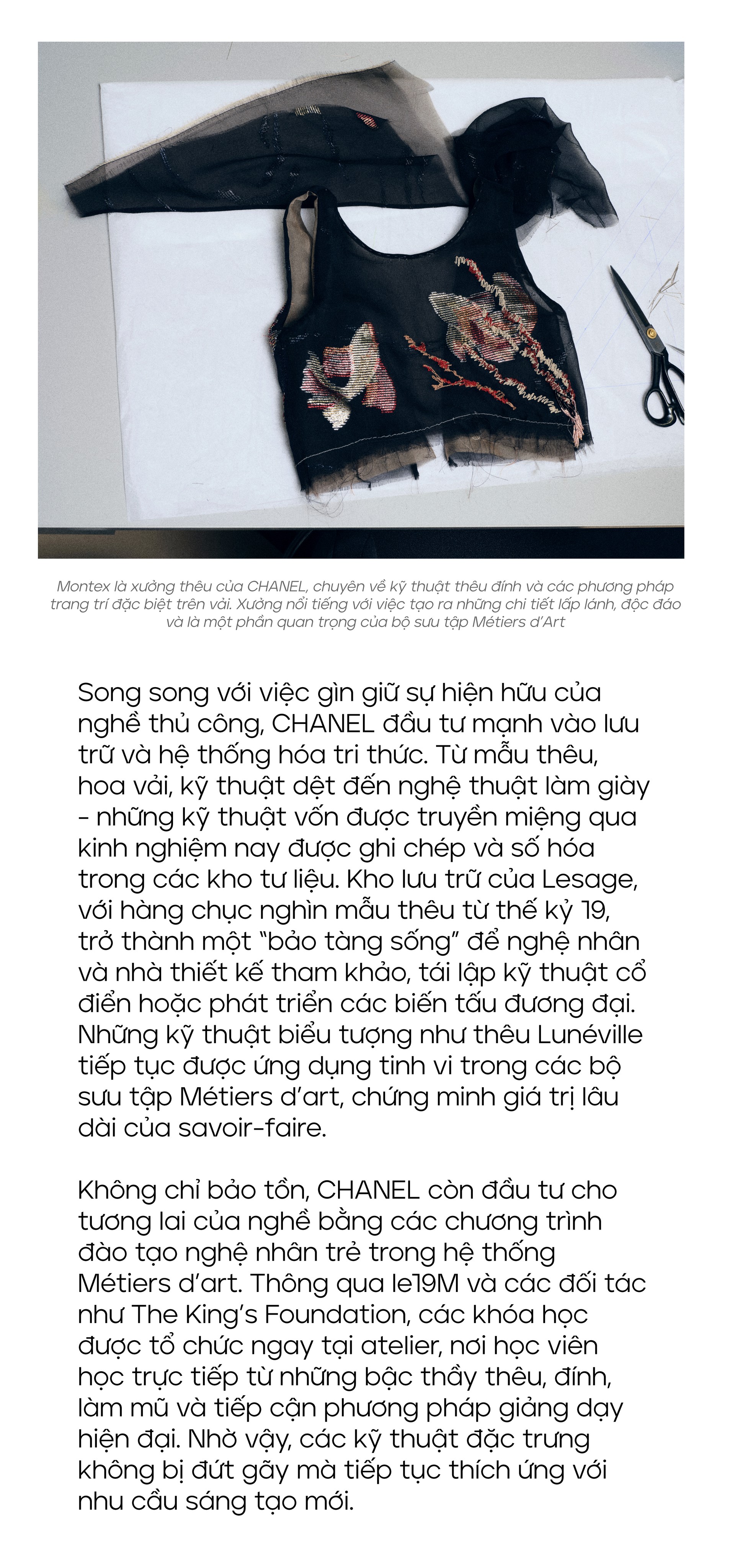 Hinh anh Mũi kim nhỏ, chiến lược to: Câu chuyện sống động về Métiers d’art của CHANEL 8