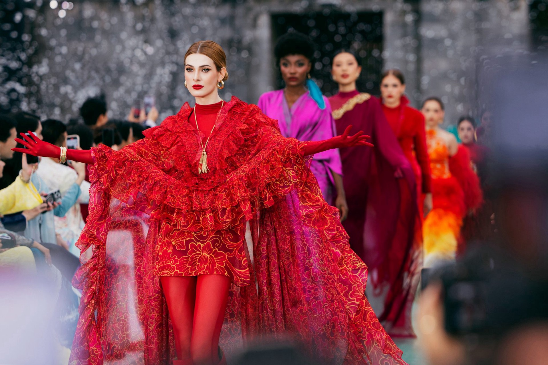 Hinh anh SR News: Điểm tin thời trang và làm đẹp Việt 14/12 2