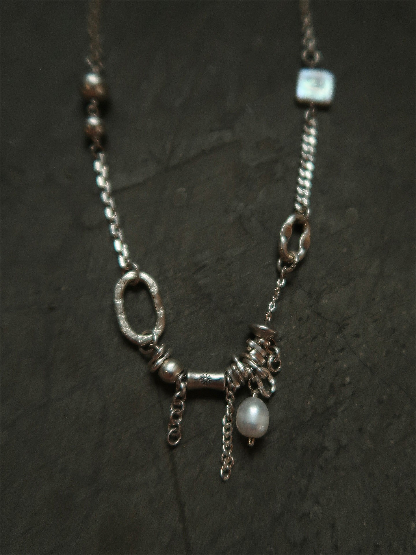 Hinh anh AAA Corner 1