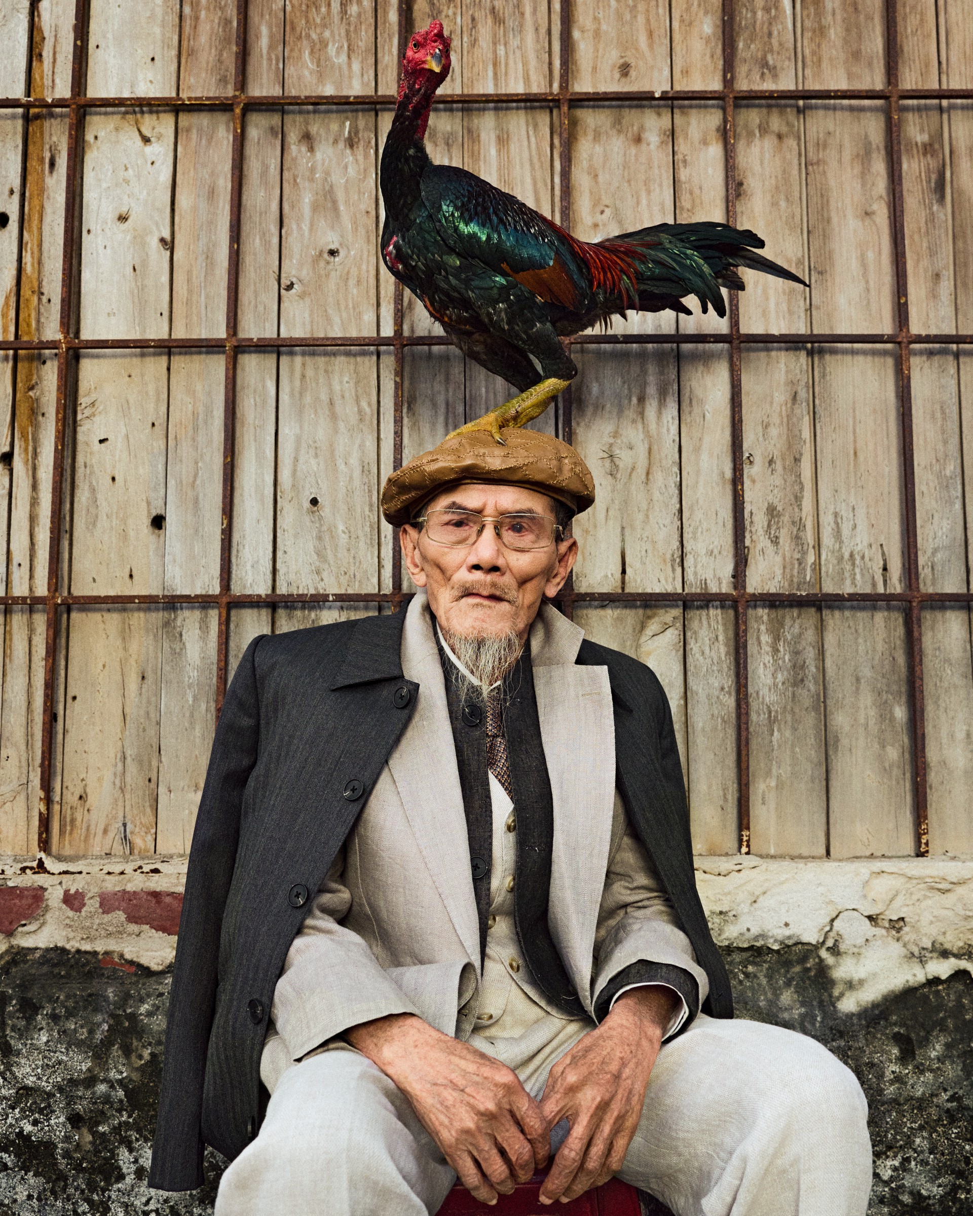 BST  “NGOẠI” - Ký ức ấu thơ dệt nên phom dáng hiện đại