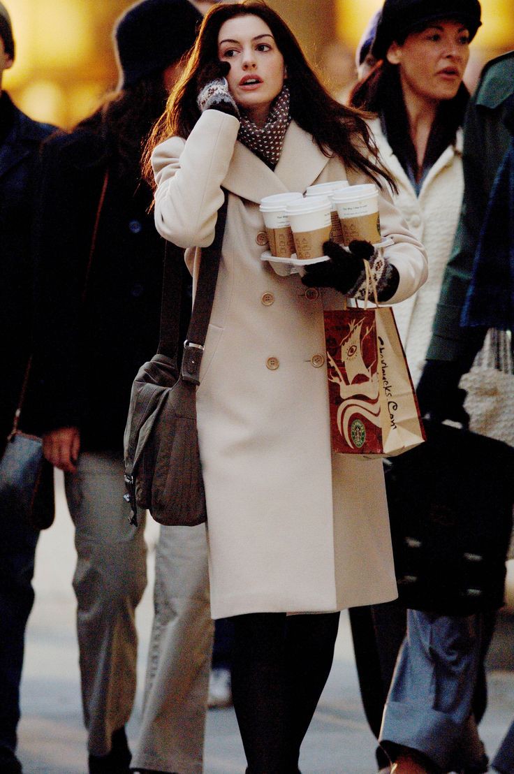 Hinh anh Phim ảnh gợi ý 3 kiểu khăn choàng đáng thử dịp cuối năm 13