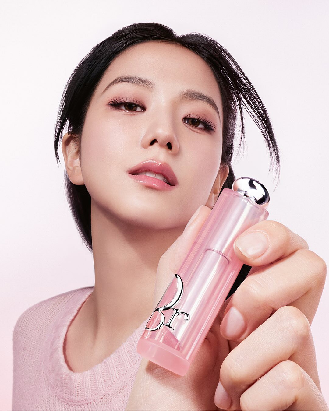 Hinh anh Anya Taylor-Joy, Jisoo và Willow Smith trở thành đại sứ Dior mảng nước hoa 5