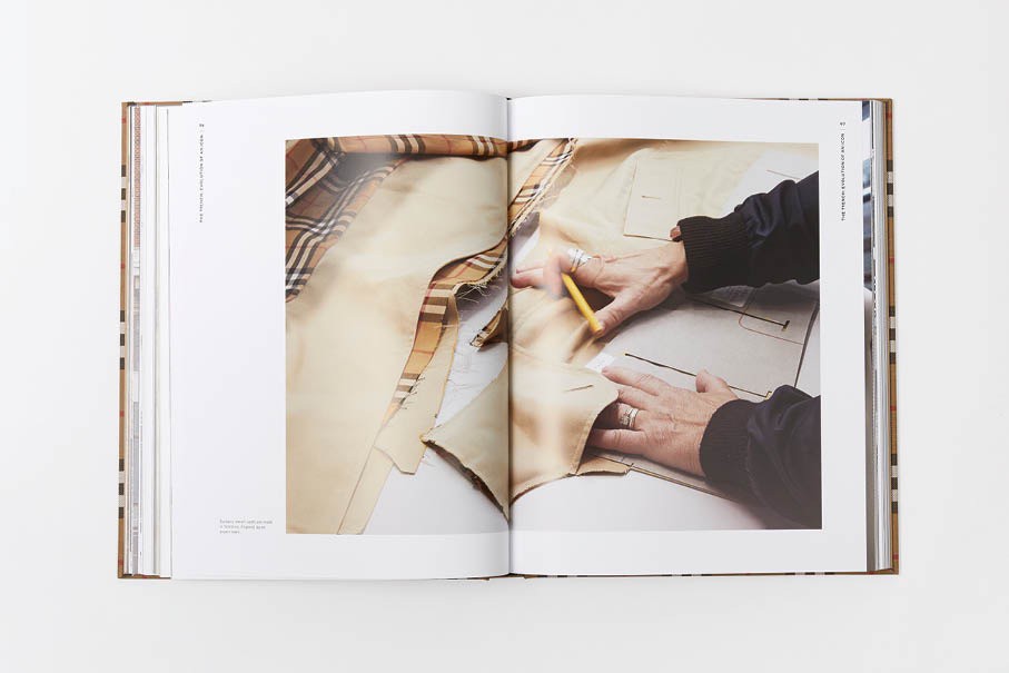 Hinh anh Từ khóa thời trang 2025: Archive - Kỷ nguyên của kho lưu trữ 17