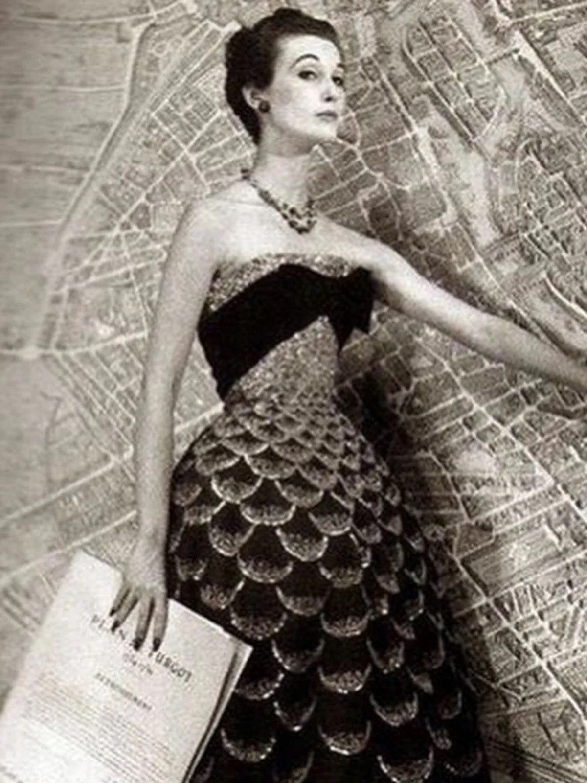 Hinh anh Từ khóa thời trang 2025: Archive - Kỷ nguyên của kho lưu trữ 30