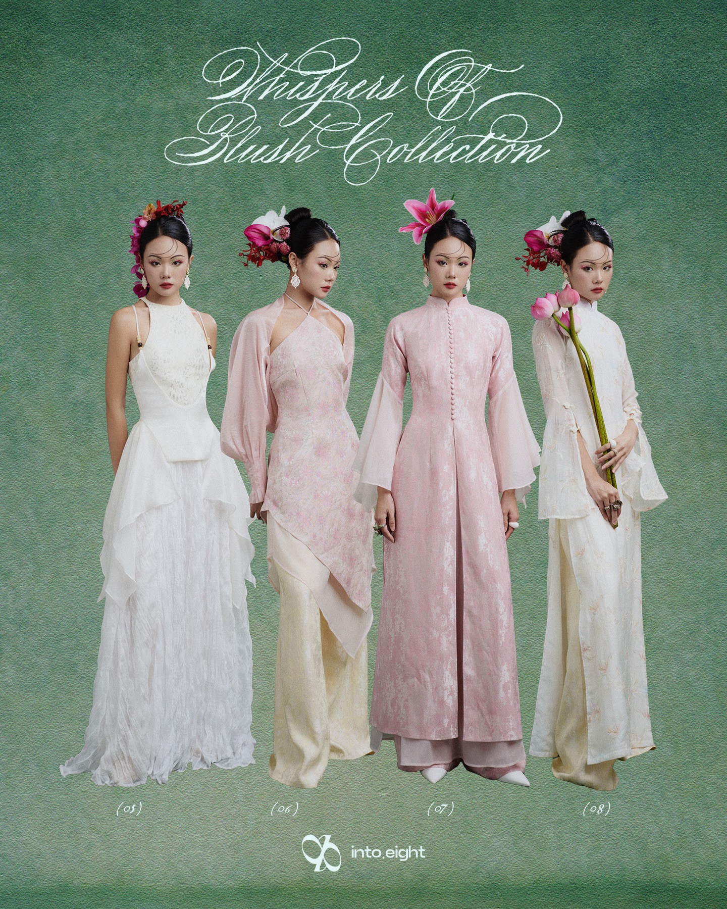 Bảng màu của bộ sưu tập xoay quanh những gam pastel, hồng phấn, đỏ trầm và xanh nhạt gợi liên tưởng đến sắc hoa, làn da và ánh sáng buổi sớm