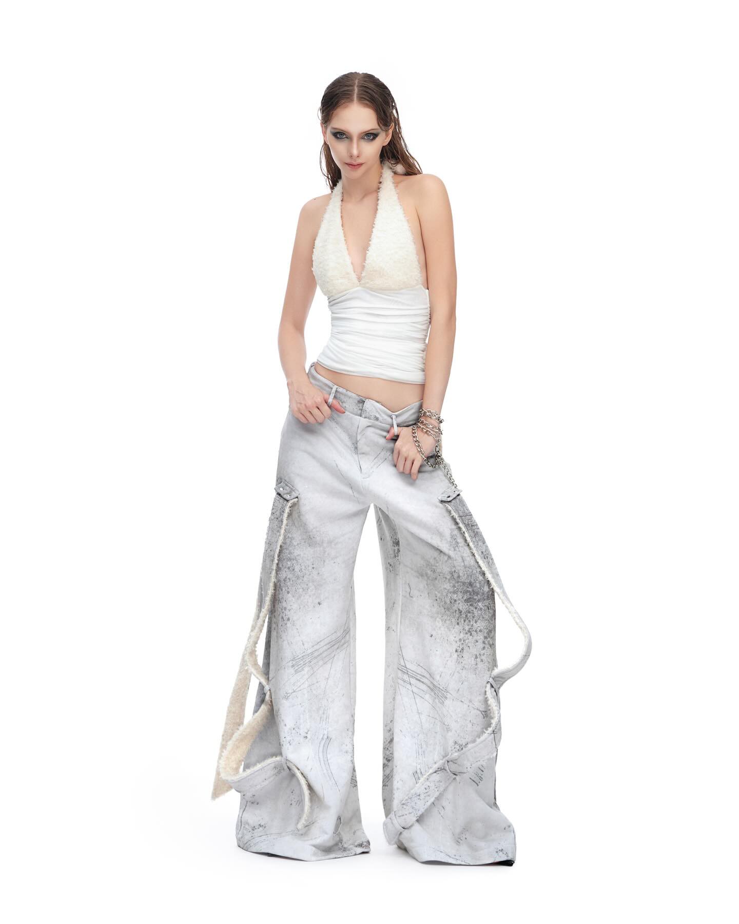 Hinh anh LINISS - "B*D ROMANCE" 14