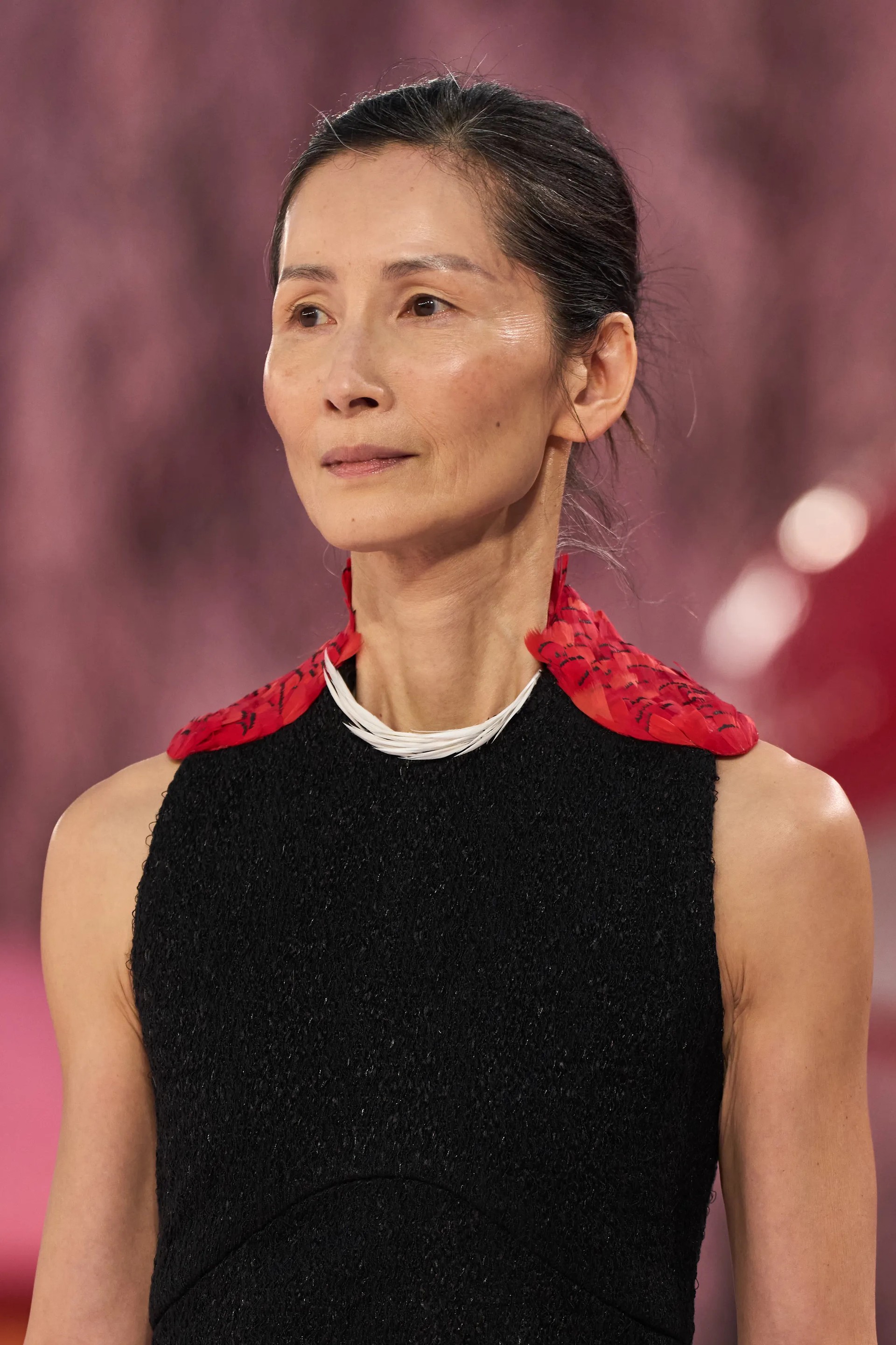 Hinh anh Chim, nấm và những ẩn dụ nữ tính 30