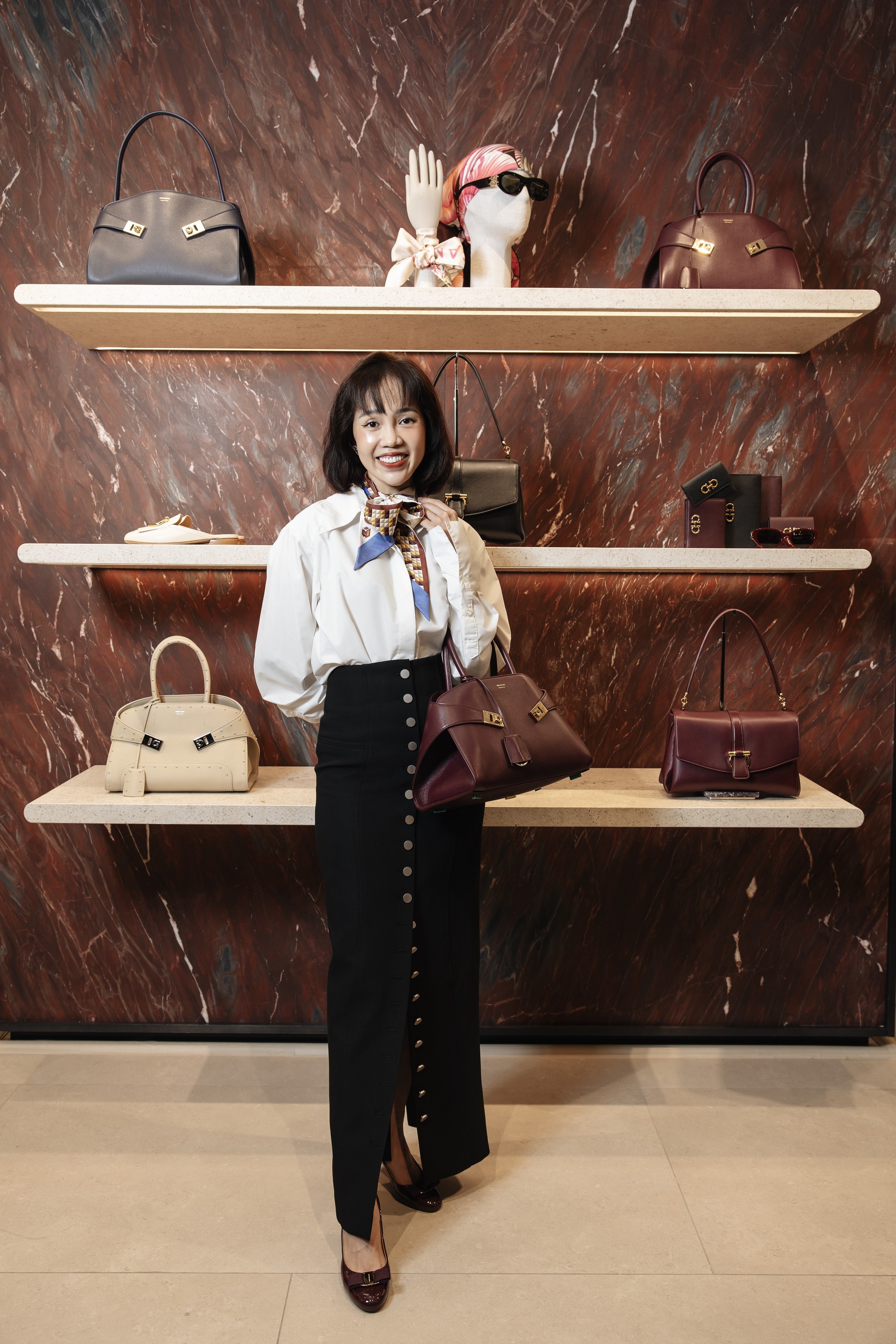 Hinh anh Khám phá di sản nước Ý bên trong Flagship Ferragamo 5