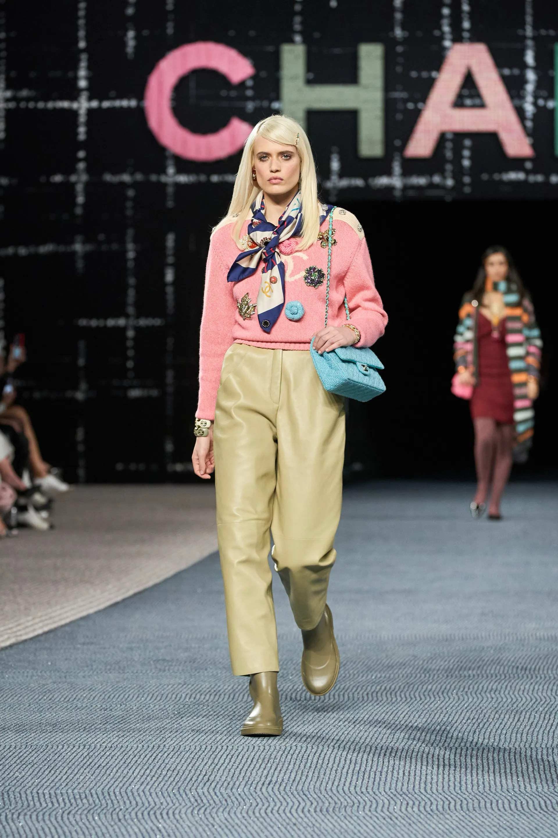 Hinh anh Đọc thêm: 8