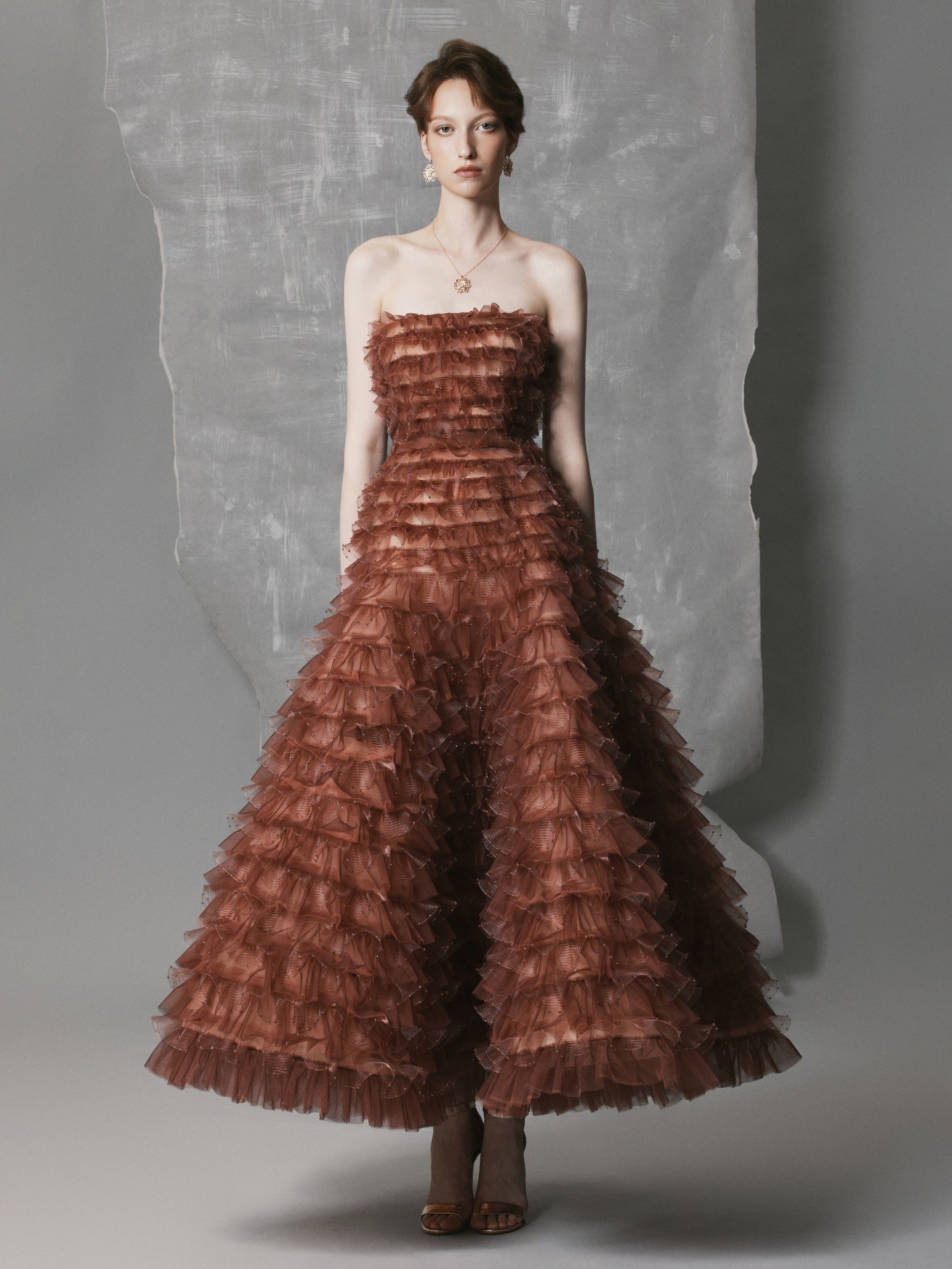 Hinh anh Câu chuyện từ Phan Huy: Haute couture đang lựa chọn điều gì? 10