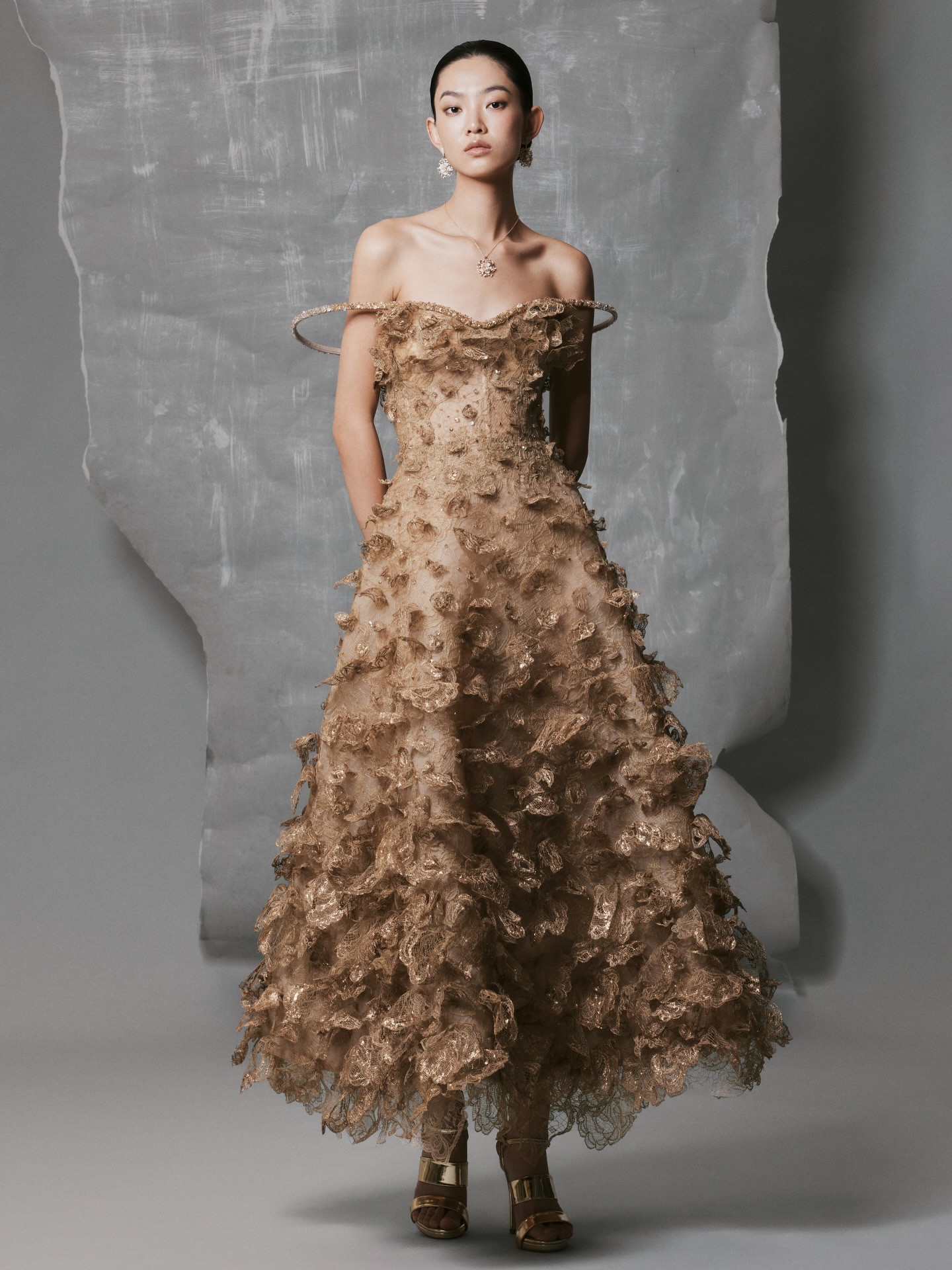 Hinh anh Câu chuyện từ Phan Huy: Haute couture đang lựa chọn điều gì? 12