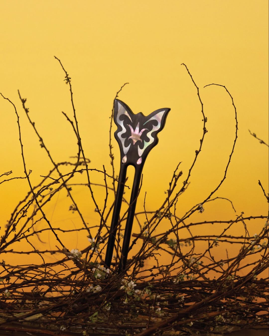 Hinh anh Phụ kiện thủ công Việt sánh đôi cùng áo dài dịp Tết 16