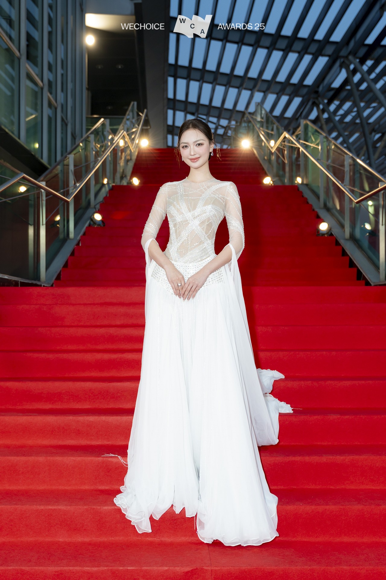 Hinh anh Các ngôi sao bắt đầu giải đề 27