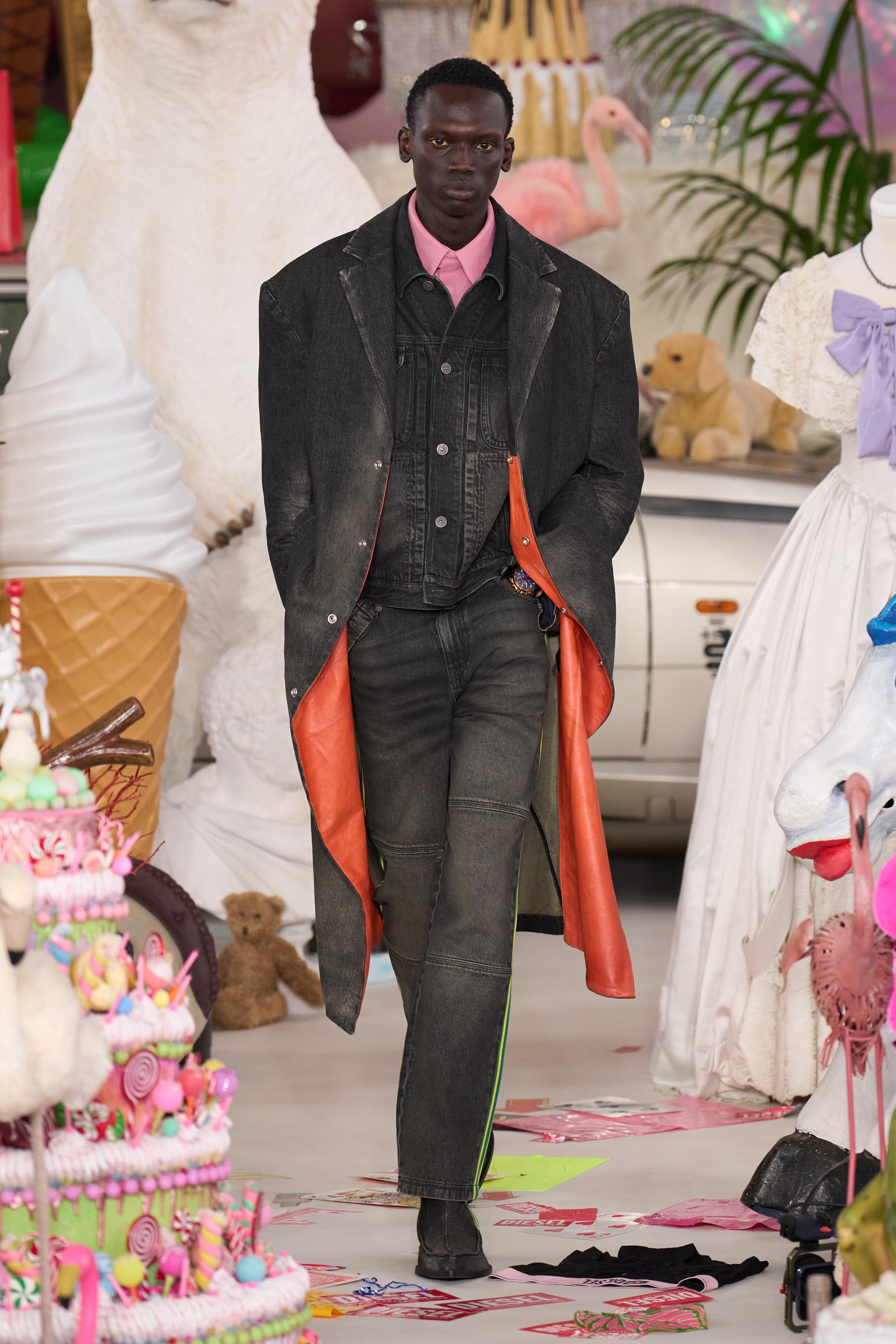 Hinh anh Diesel Thu Đông 2026: Tỉnh giấc sau bữa tiệc tàn  16