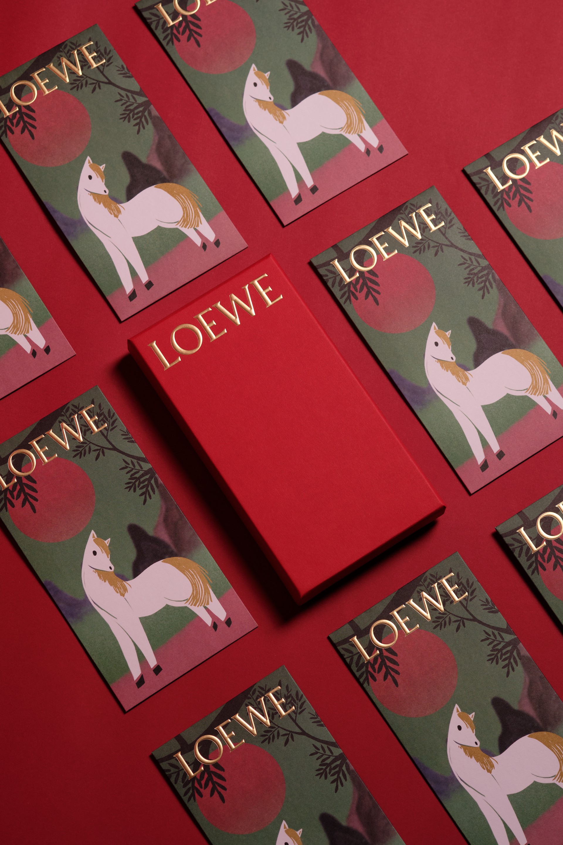 Hinh anh Các thương hiệu xa xỉ “branding bằng bao lì xì” như thế nào? 3