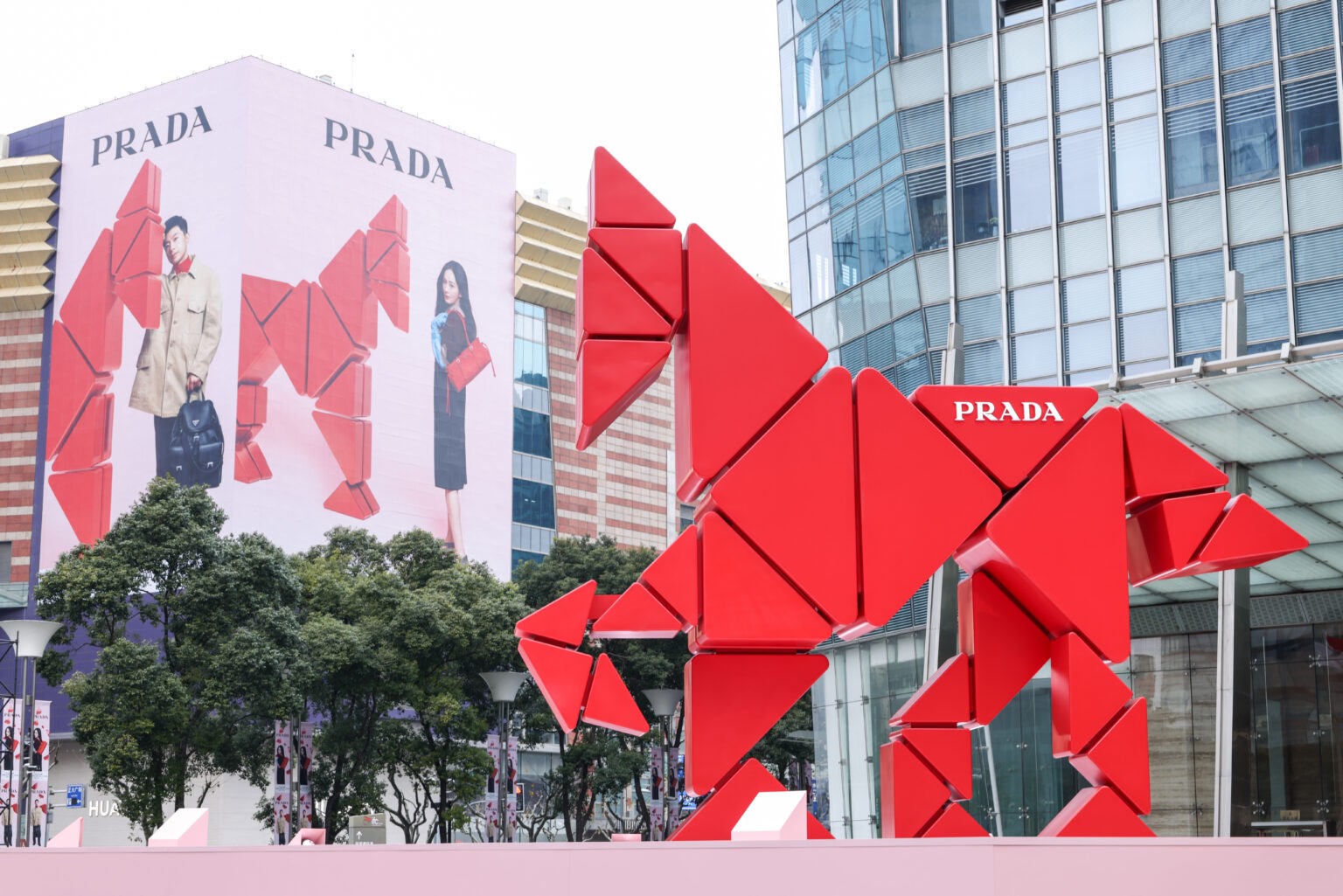 Hinh anh Tết Nguyên Đán: “mỏ vàng” tương tác cho thương hiệu xa xỉ 4