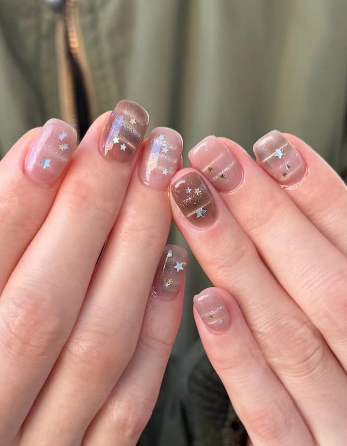 Hinh anh 6 mẫu nail xu hướng của năm 2026 3