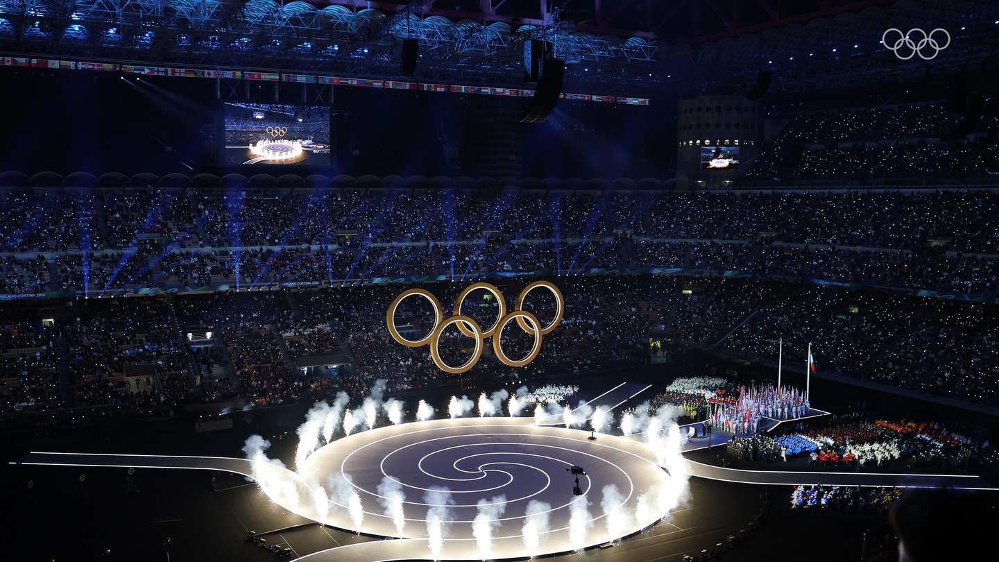 Hinh anh Lễ khai mạc Olympic Milan - Cortina 2026: Đại tiệc thị giác giữa kinh đô thời trang 2