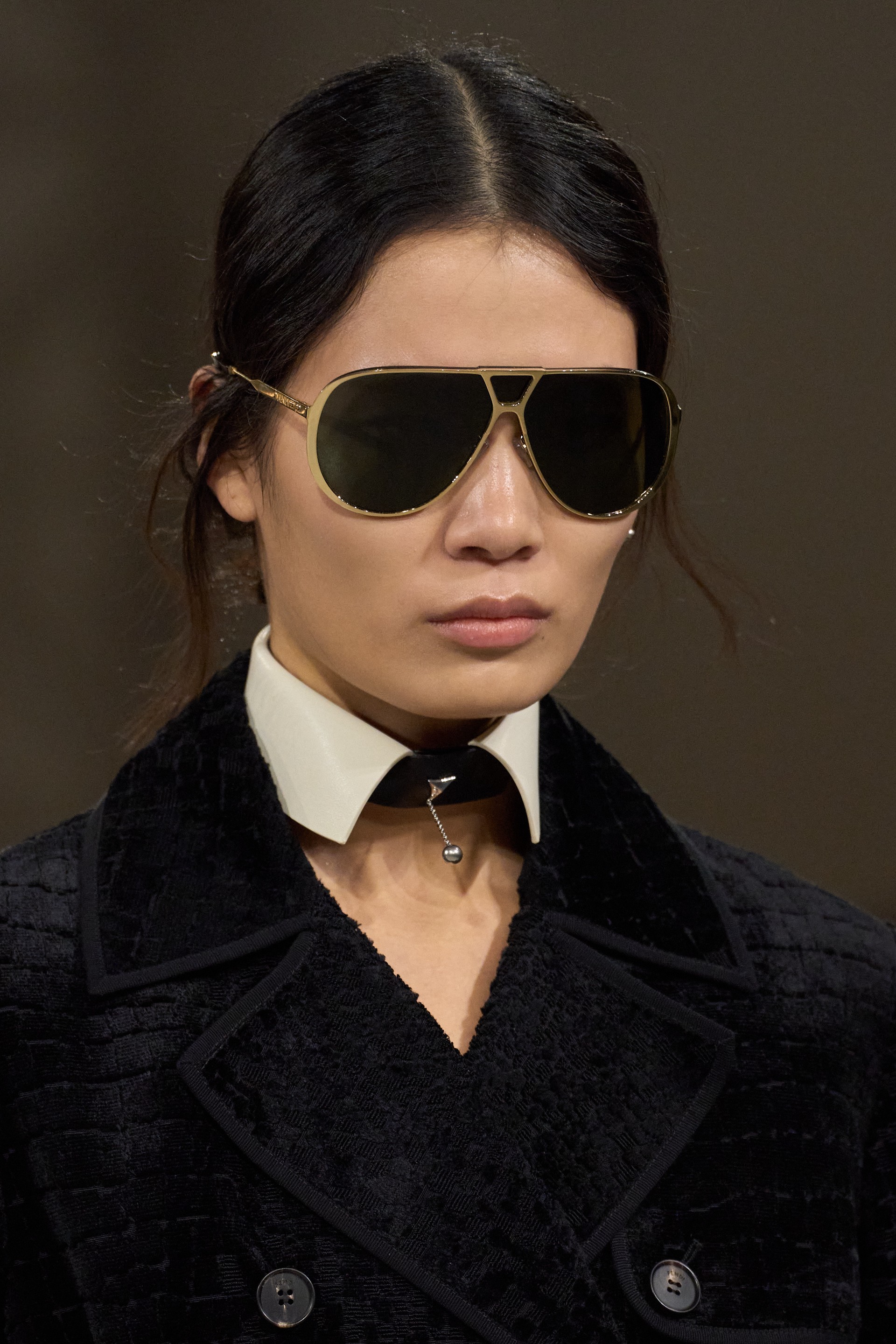 Hinh anh Fendi Thu Đông 2026: Di sản trăm năm của một tập thể sáng tạo 23