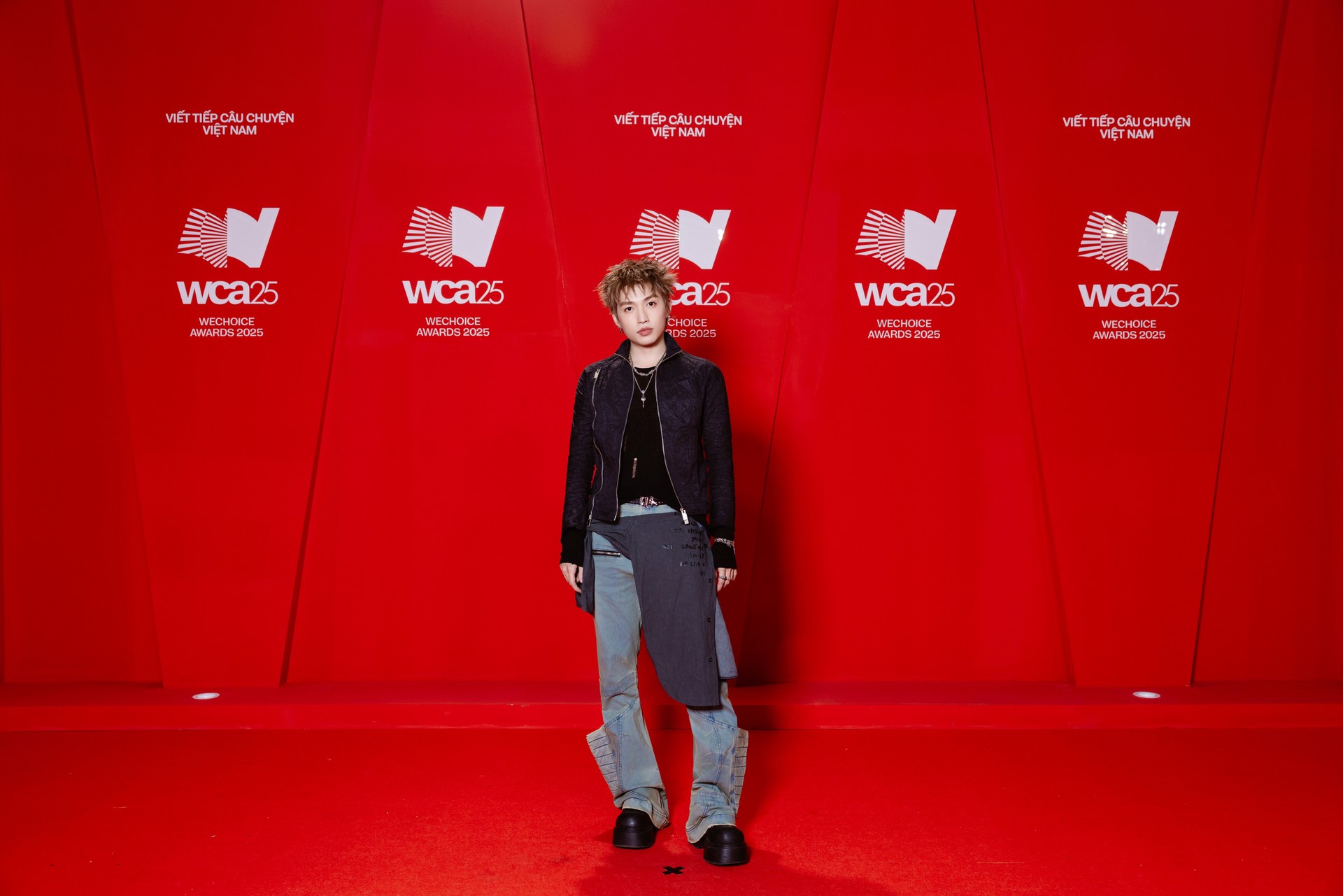 Hinh anh Các ngôi sao bắt đầu giải đề 19