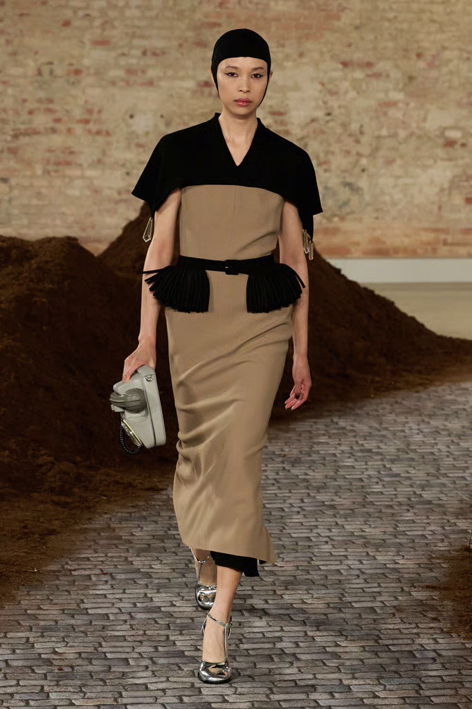 Hinh anh Đọc thêm: 13