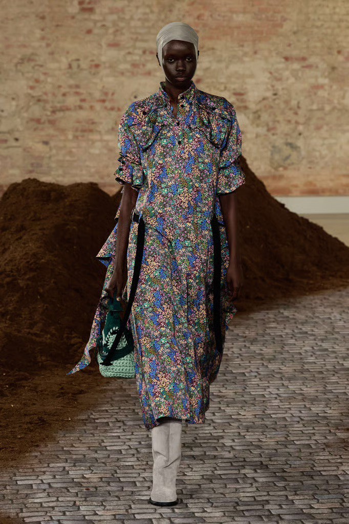 Hinh anh Đọc thêm: 8