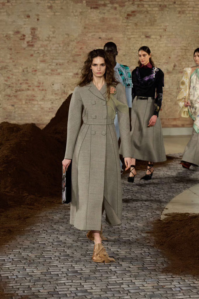 Hinh anh Đọc thêm: 16