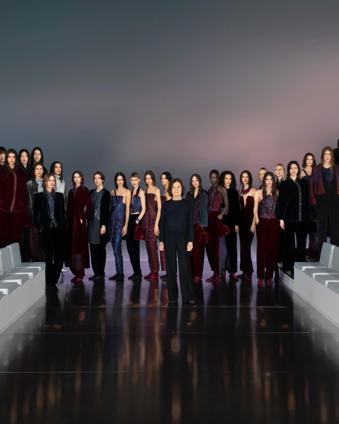 Hinh anh Giorgio Armani Thu Đông 2026: Tác phẩm đầu tay của người “kế vị” 1