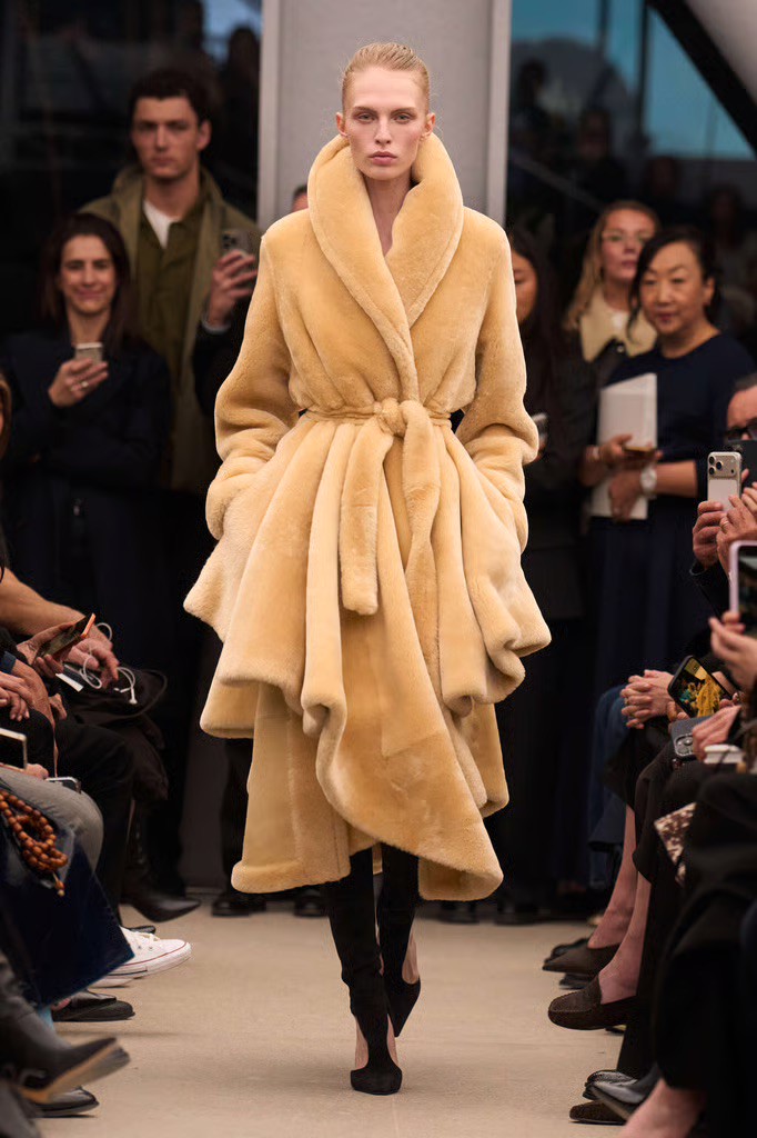 Hinh anh Đọc thêm: 13